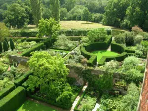  The Garden at Sissinghurst Castle