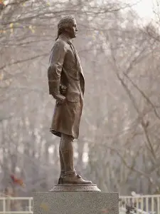 Nathan Hale Statue 